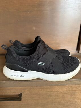Skechers Skech-air Dynamight-big Step womens Sneaker Size 10